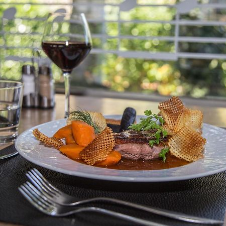 Logis Hotel Restaurant Des Acacias Lille Neuville En Ferrain Neuville-en-Ferrain Zewnętrze zdjęcie