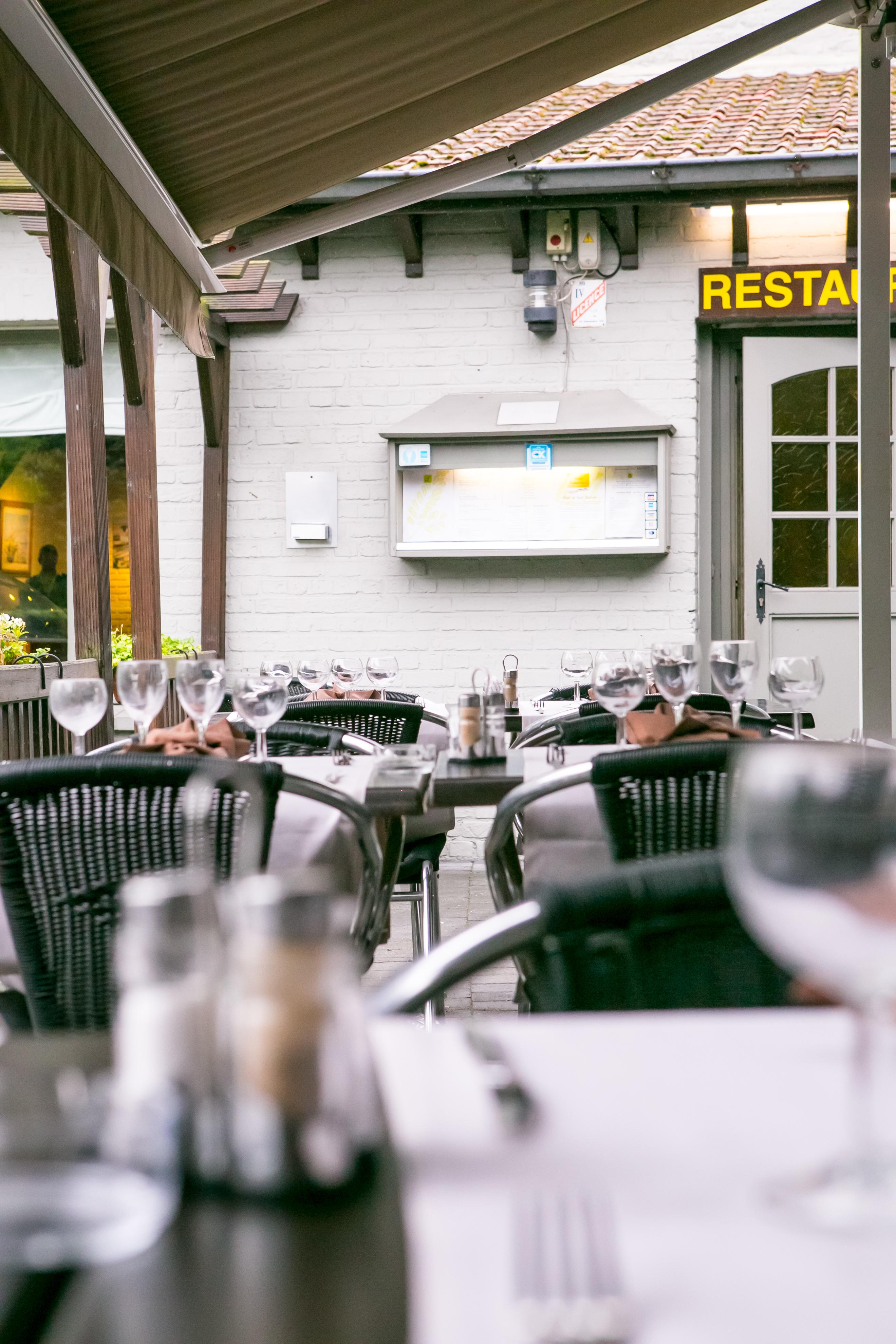 Logis Hotel Restaurant Des Acacias Lille Neuville En Ferrain Neuville-en-Ferrain Zewnętrze zdjęcie