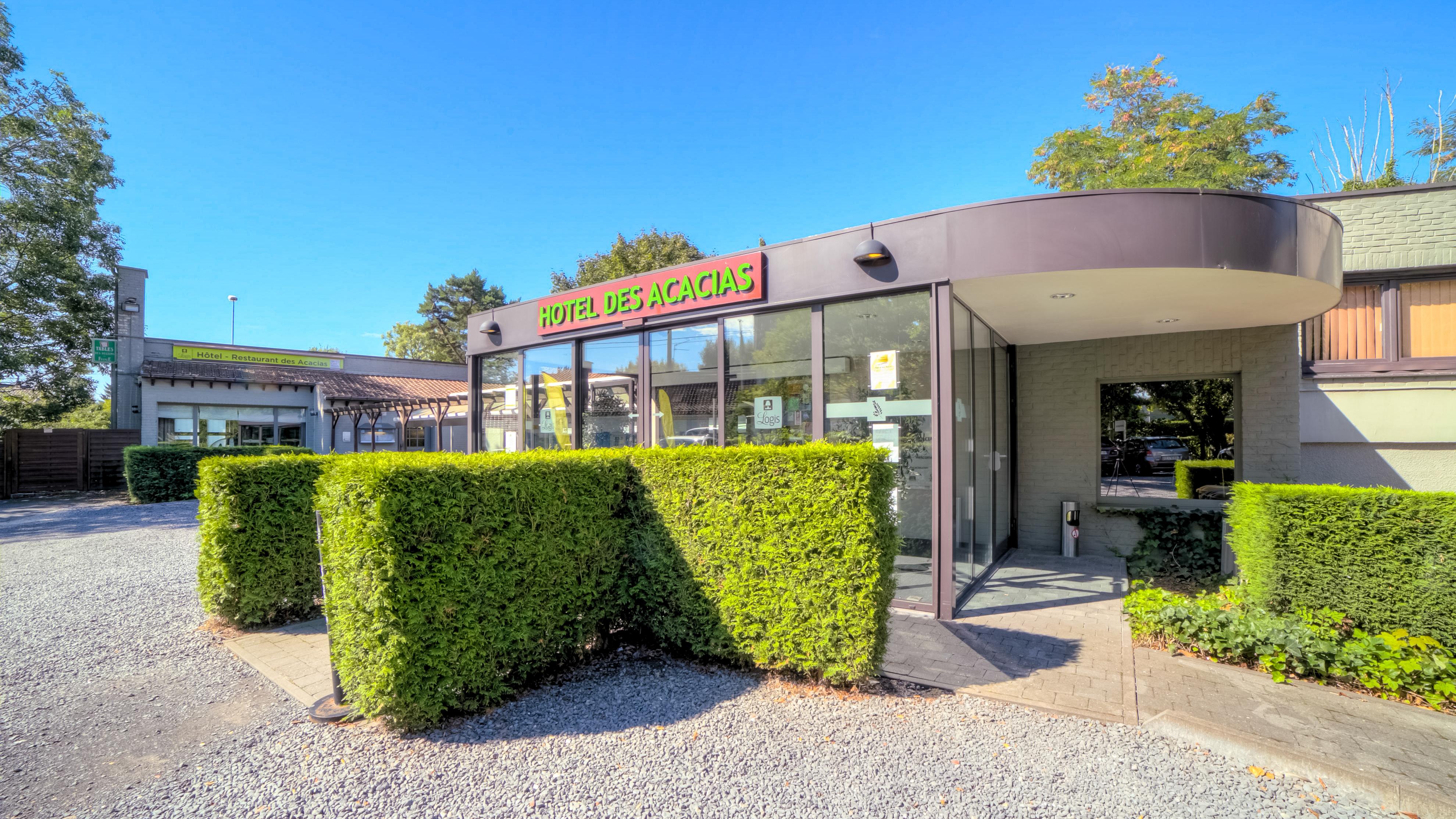 Logis Hotel Restaurant Des Acacias Lille Neuville En Ferrain Neuville-en-Ferrain Zewnętrze zdjęcie