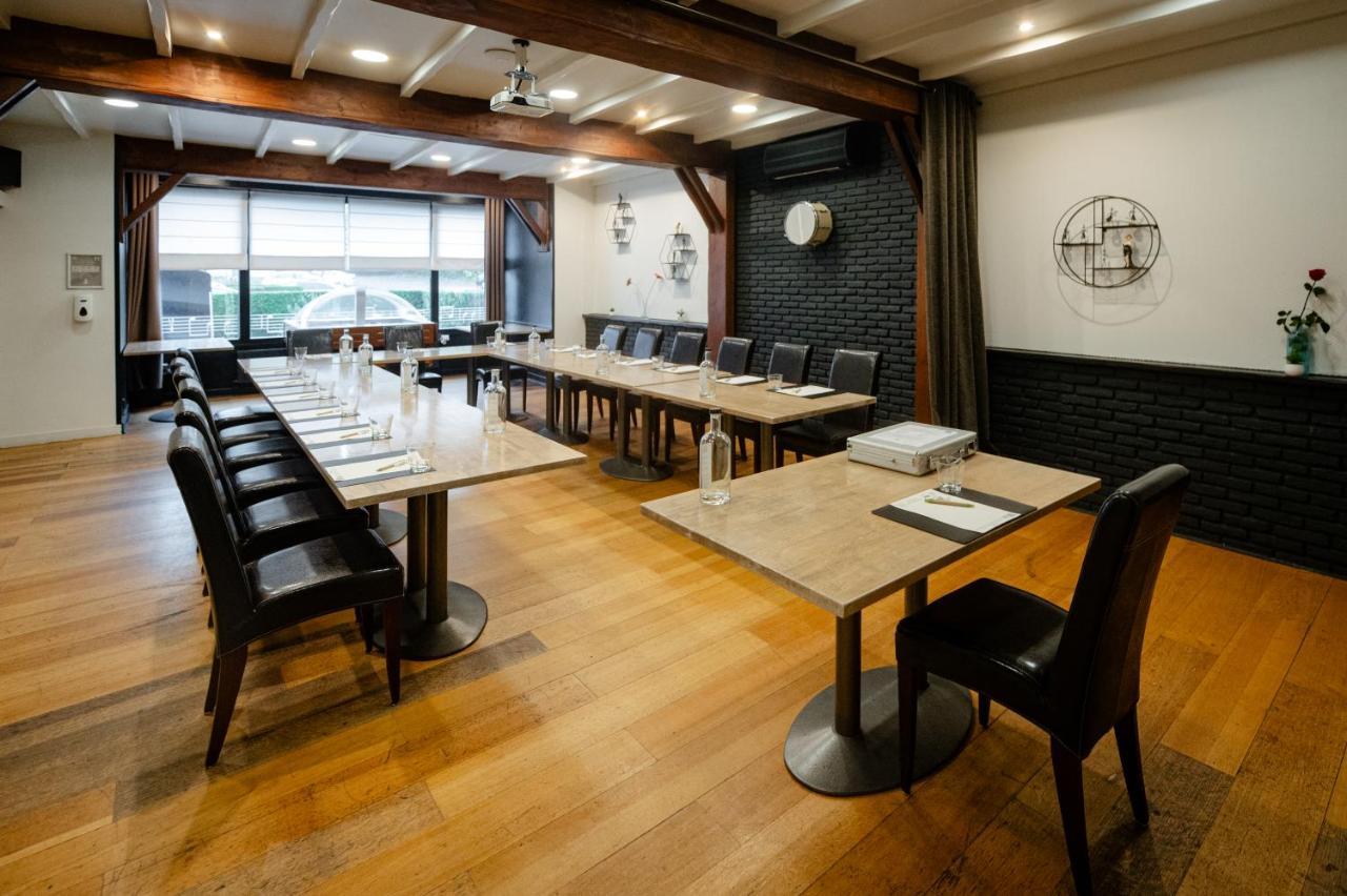 Logis Hotel Restaurant Des Acacias Lille Neuville En Ferrain Neuville-en-Ferrain Zewnętrze zdjęcie